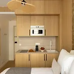 Charming Cosy Studio - 2P - Gare Saint Lazare, Cleaning Included