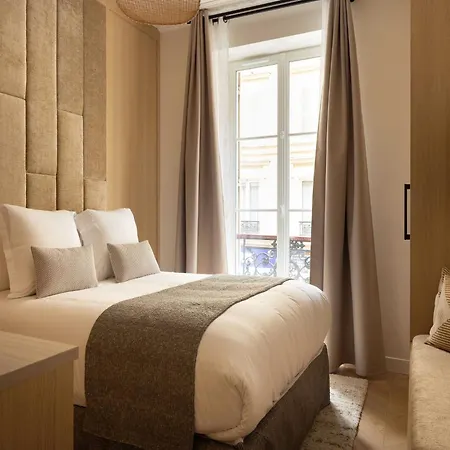 Charming Cosy - 2p - Gare Saint Lazare, Cleaning Included Appartamento Parigi